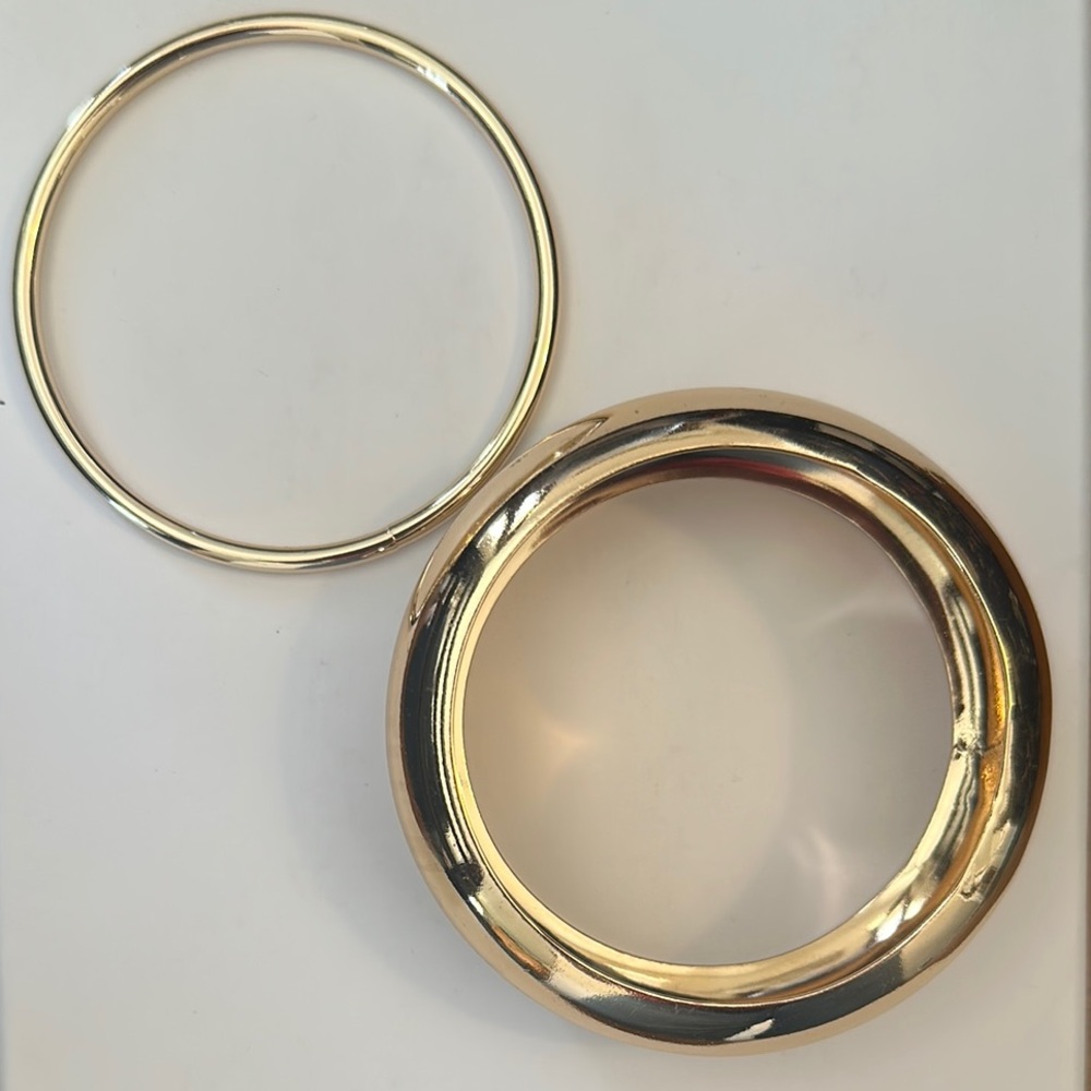 Gold Tone Thick and Thin Bangle Bracelet Set